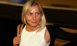 Елена Йончева ранена в Истанбул