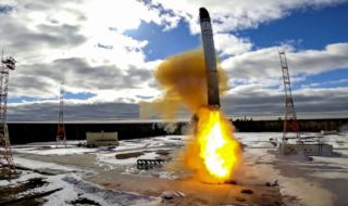 Русия: Междуконтиненталните балистични ракети "Сармат" са приети на бойно дежурство