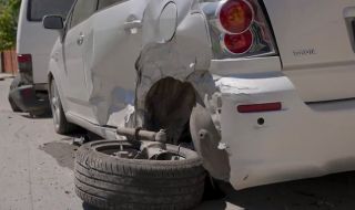 В Шумен: Пияна и дрогирана шофьорка помете три коли 