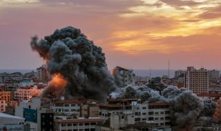 Израелски самолети удариха подземен комплекс под джамия на окупирания Западен бряг