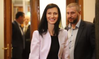 Мария Габриел: Първото, което ще направим, е да внесем във ВСС искане за освобождаване на Иван Гешев