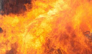 Огромен пожар избухна в Стара Загора