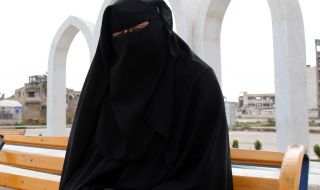 Германка, част от „Ислямска държава“, е обвинена в малтретиране на язидско момиче