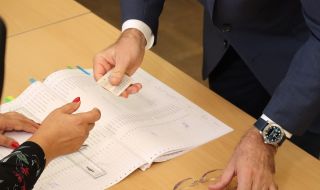 Започват консултациите за избор на членове на СИК