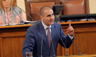 Цветанов: Пеевски можеше да фалира държавата още по времето на ГЕРБ