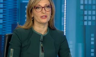 Екатерина Захариева: Външният министър Генчовска нито веднъж не е дошла в комисия