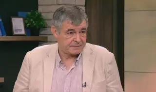 Стефан Софиянски: Румен Радев ще излезе на терен, но няма да има пълно мнозинство