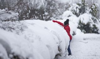 Обилни снеговалежи блокираха Турция