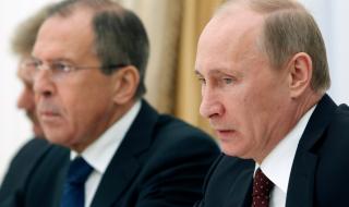Русия предупреди САЩ: Играете опасна игра!