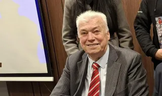 Стадион „Локомотив“ в Пловдив вече носи името на легендата Христо Бонев