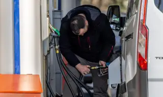 Виетнам намали до 0% митата за внос на горива