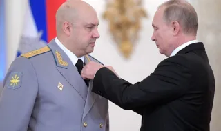 Генерал Суровикин се връща, но това няма да промени руската тактика