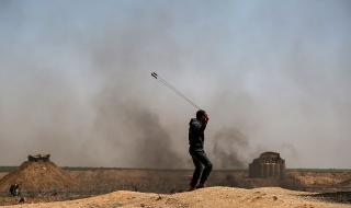 Израел предупреди палестинците: Стойте далеч от оградата (СНИМКИ)