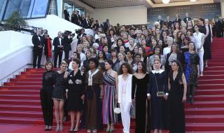 Салма Хайек, Кейт Бланшет и още 80 жени на протест в Кан (СНИМКИ)