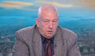 Тихомир Стойчев за арестите в „Арсенал“: Тезата „шпионаж“ е много удобна за някои