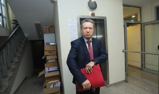Янаки Стоилов: Смяната на Изборния кодекс преди избори е неподходяща практика