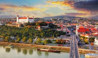 Българите, пътуващи за Словакия, трябва да представят отрицателен тест