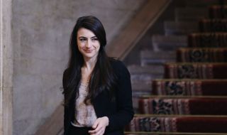Лена Бориславова: В нормалните държави опозицията предлага работещи решения, тук не