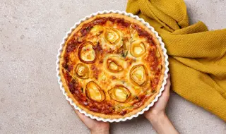Рецепта на деня: Oгретен с праз лук