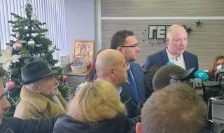 Йоло Денев подкрепи ГЕРБ в битката с Минеков