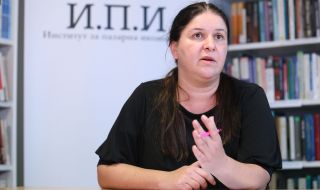 Зорница Славова пред ФАКТИ: Имаме проблем, след като зрелостници изкарват 2 на матурата по български 