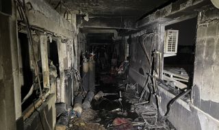 Десетки ранени при пожар и срутване на сграда в Багдад