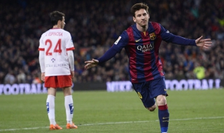 Барса отнесе Алмерия по пътя си към титлата