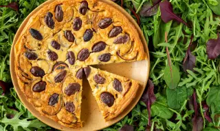 Рецепта на деня: Фарината с маслини и червен лук