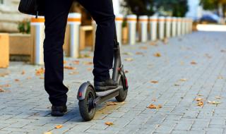Вземат книжката на пиян с електрическа тротинетка