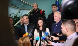 Мария Габриел: Правителственият самолет ще прибере от Израел още 68 българи. Няма заявка за евакуация на дипломати  