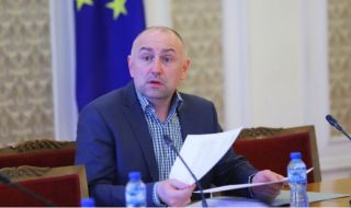 Каримански: Инвеститорите се плашат от военни действия