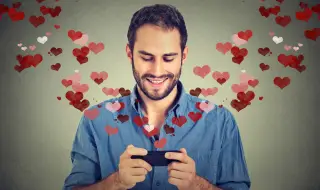 6 съобщения от мъжа, които разкриват, че е лудо влюбен във вас
