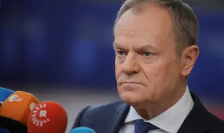 Доналд Туск критикува републиканците: Роналд Рейгън се обръща в гроба
