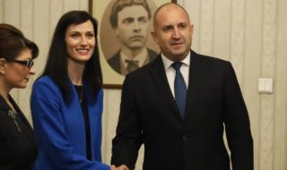 Продължават разговорите между ГЕРБ-СДС и ПП-ДБ по управленската програма