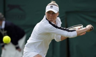 Контузената Звонарьова се отказа от "Ролан Гарос"