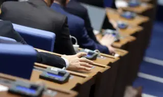 Парламентът гледа проект на Закон за насърчаване на доброволчеството