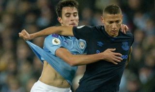 Защитник на Манчестър Сити преминава в Барселона от лятото