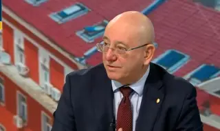 Емил Димитров: В момента имаме едно правителство, което се подкрепя само от една от политическите сили