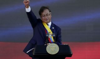 Президентът на Колумбия отстрани директора на националната полиция, подкрепял екзорсизъм при залавяне на бегълци