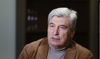 Илиян Василев: Заради Радев САЩ започват да произвеждат боеприпаси в Румъния, не у нас