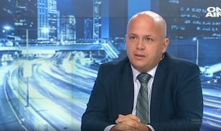 Симов: За пореден път българските пенсионери биват излъгани