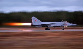 Военен самолет се разби в Русия