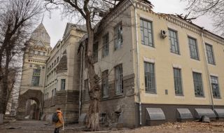 Украйна изтегли 19 млн. съветски и руски книги от библиотеките