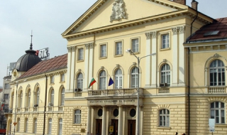 Нови академици в БАН