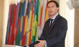 Законът ще победи тероризма, а дипломацията – военните конфликти