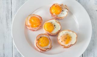 Рецепта за вечеря: Яйца с бекон на фурна