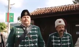 Възкресение или въстание - в Панагюрище отбелязват и двете