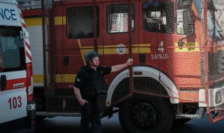 Руски дрон удари пътнически влак в Днепър: 13 загинали, има ранени