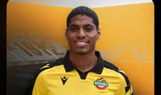 Ботев Пловдив подсили халфовата си линия с колумбиец от Лудогорец