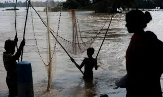 At least 46 people, mostly children, died in floods in India 